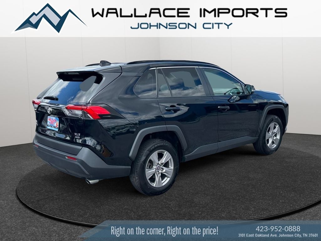 2023 Toyota RAV4 — detail view