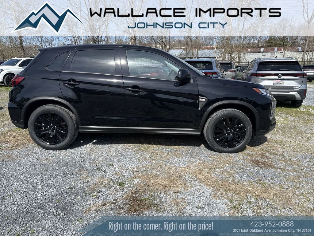 2026 Mitsubishi Outlander Sport 2.0 LE in Labrador Black Pearl — front three-quarter view