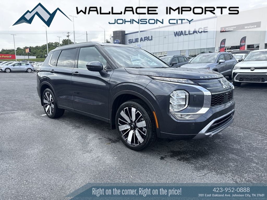 2025 Mitsubishi Outlander SEL in Graphite Gray — front three-quarter view