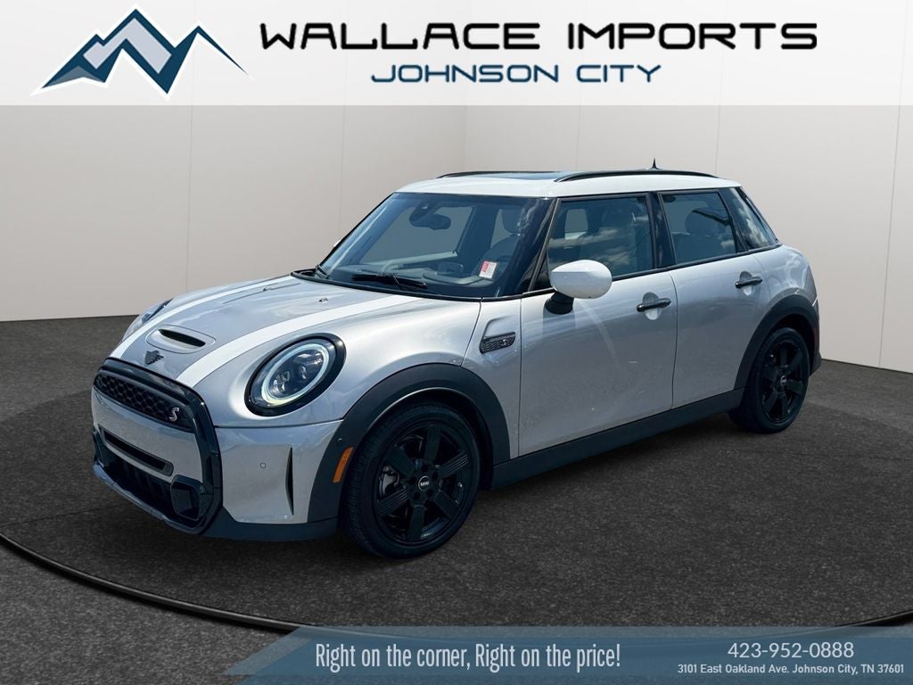 2024 MINI Cooper S — side profile view