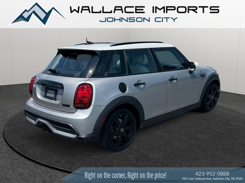 2024 MINI Cooper S — detail view